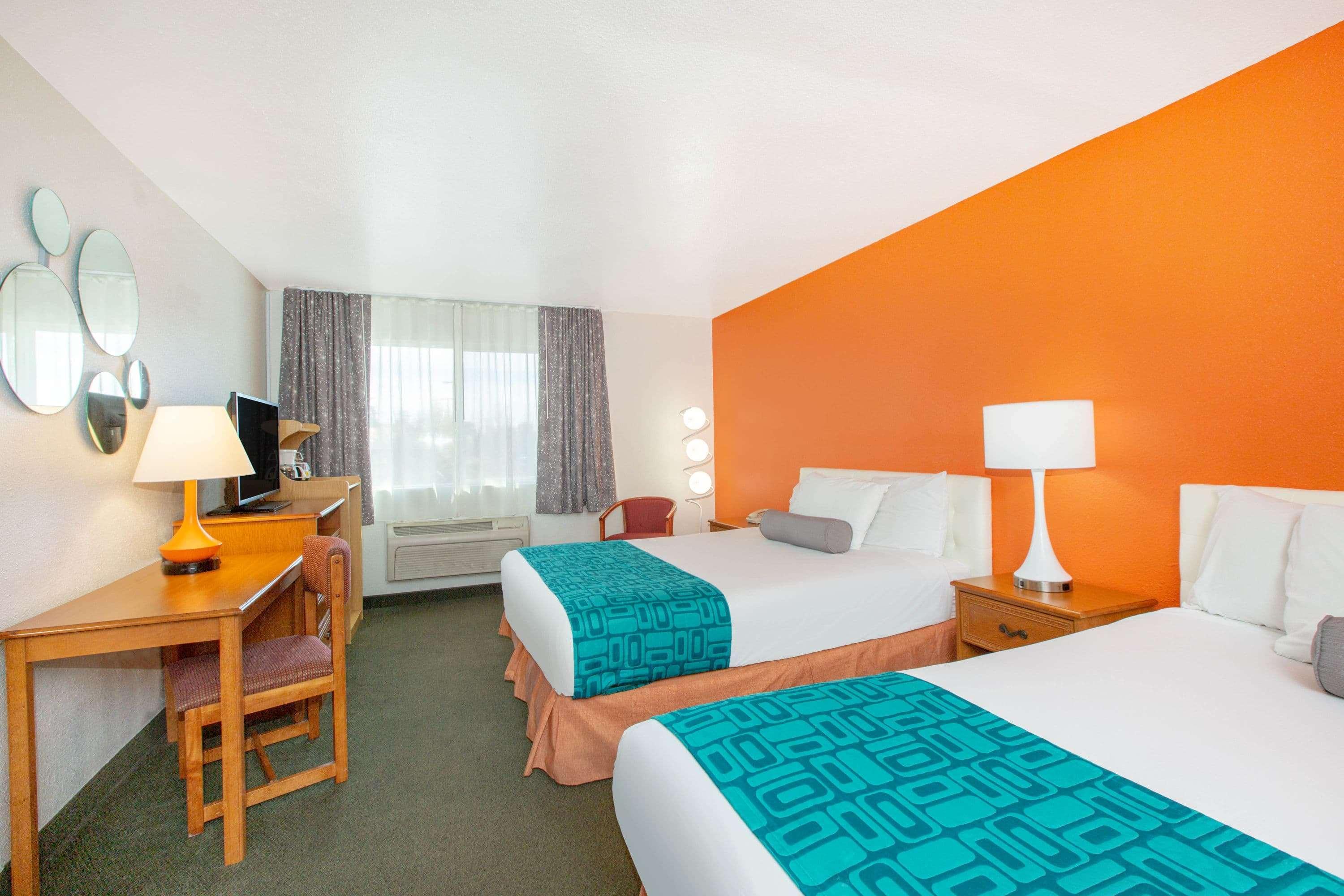 ฮาวเวิร์ด จอห์นสัน บาย วินด์แฮม ซาเลม Motel ภายนอก รูปภาพ